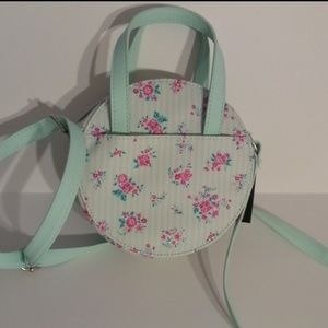 NO BOUNDARIES MINT FLORAL CIRCLE CROSSBODY PURSE